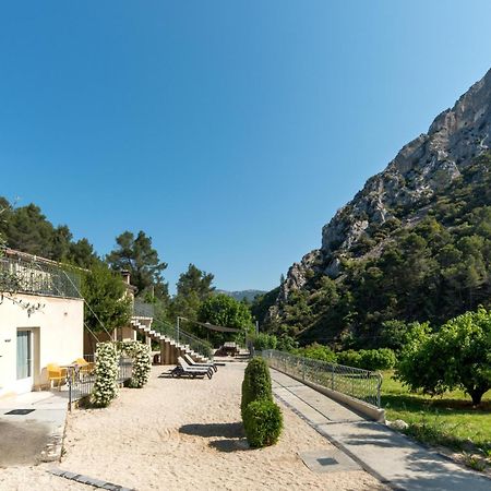 Domaine Saint Julien Hotell Buis-les-Baronnies Exteriör bild