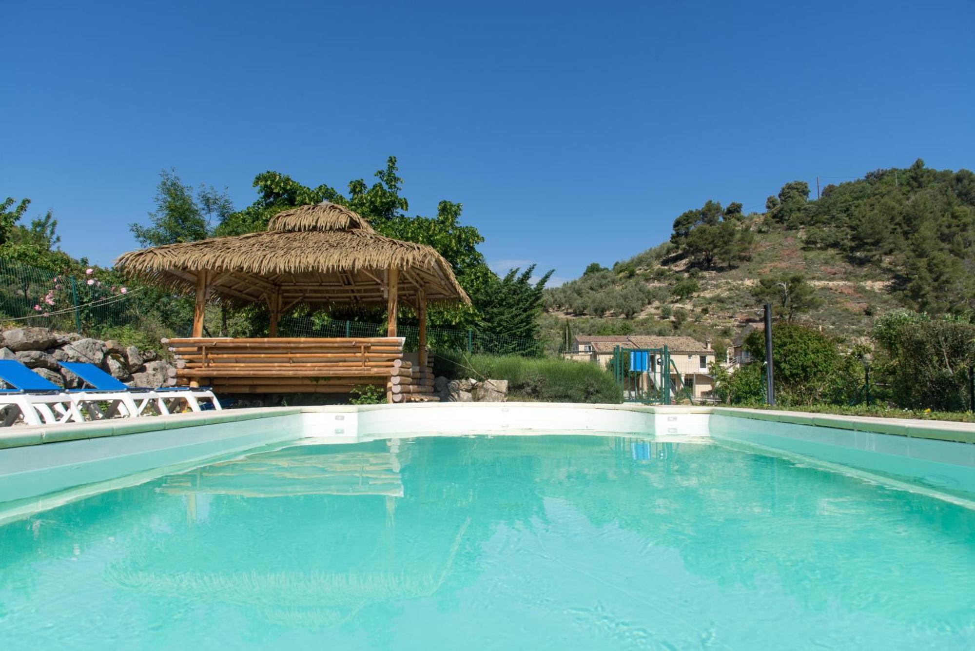 Domaine Saint Julien Hotell Buis-les-Baronnies Exteriör bild